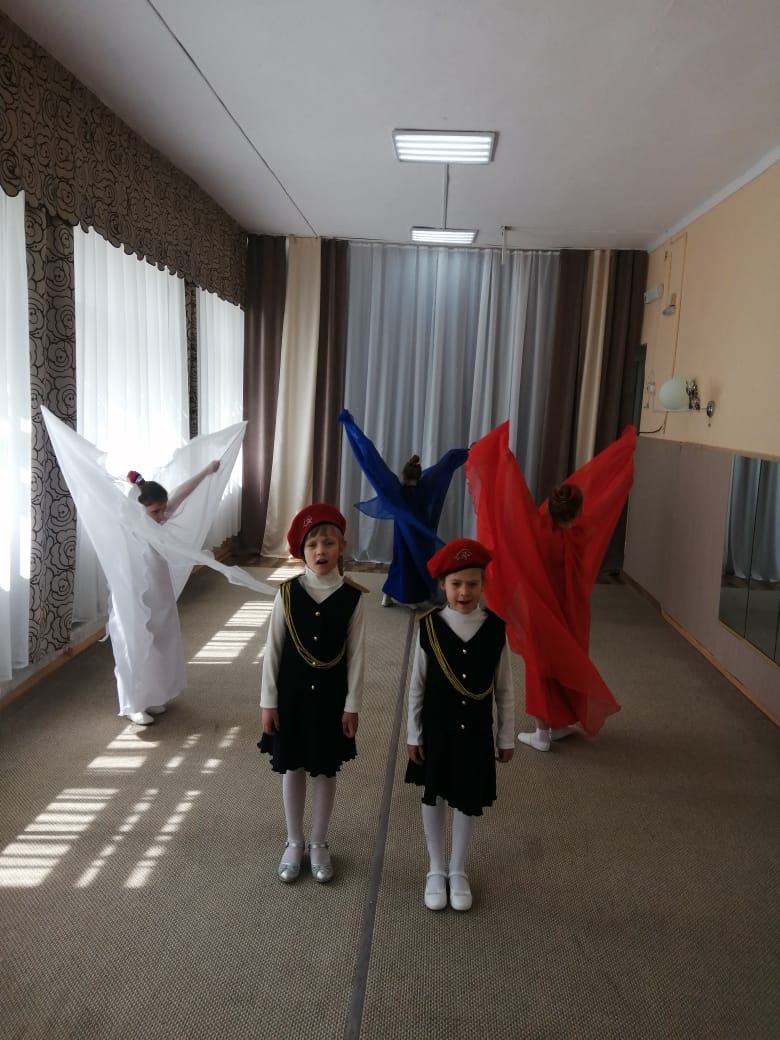 13fb9f92-327d-48cc-aee8-8fbd307342f4.jpg